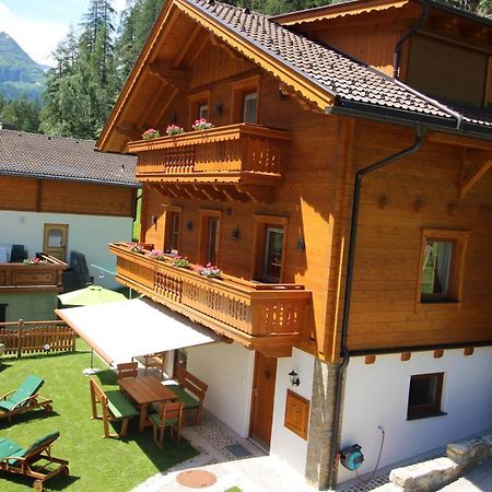 Zirbenchalet Grossglockner Heiligenblut Exteriör bild